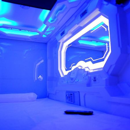 Izzzleep Aeropuerto Terminal 2 Hotel Mexico By Eksteriør billede